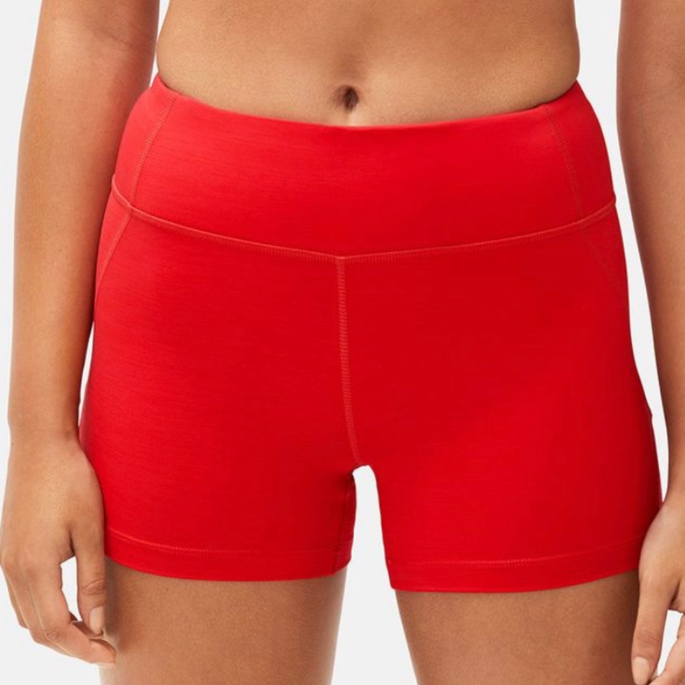 Outdoor Voices Flex 3.5” Short